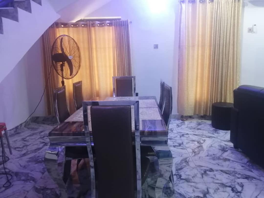 Saint Kingsley Daire Ibadan Dış mekan fotoğraf
